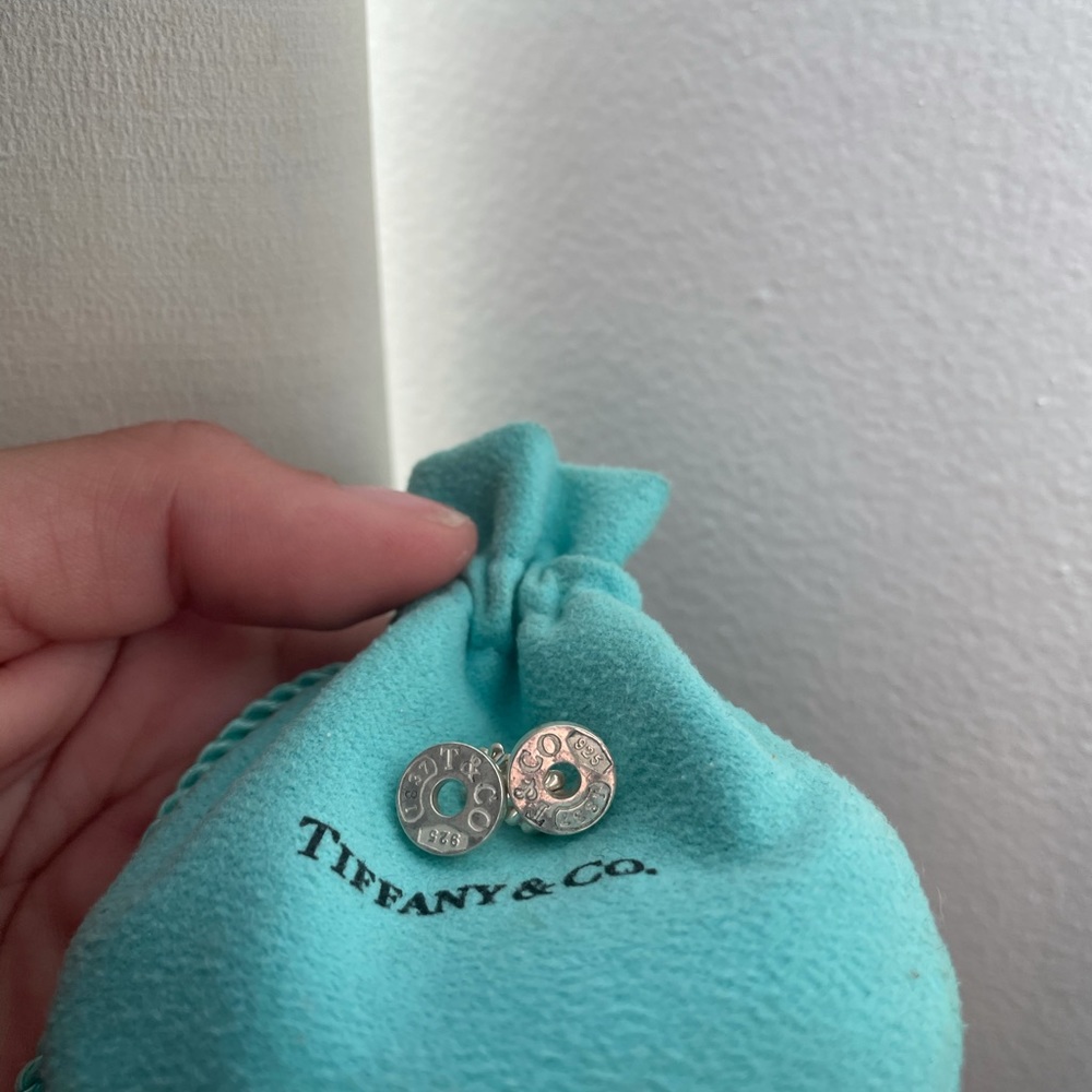 Tiffany & co circle earrings